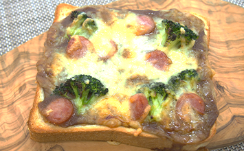 チーズカレートースト